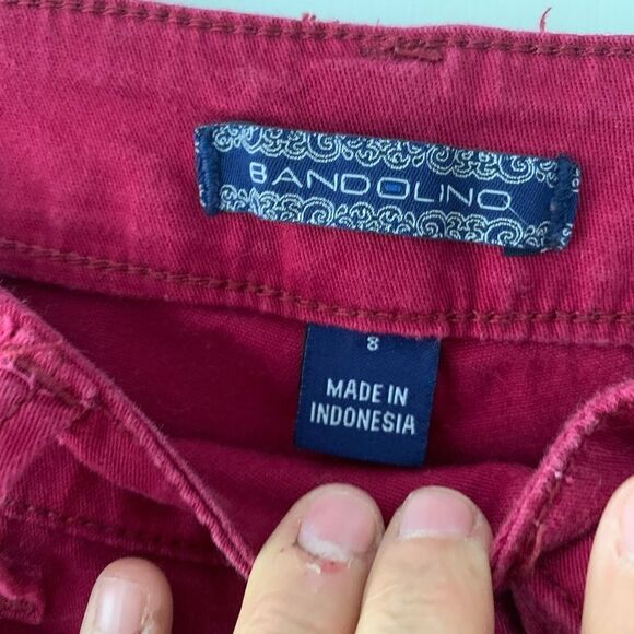Bandolino dark pink/red pants 8 - Picture 3 of 3
